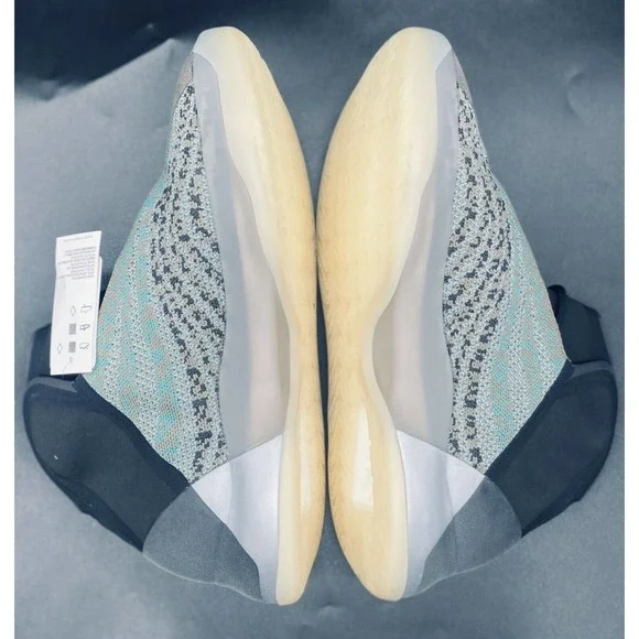 NEW Adidas Yeezy QNTM Teal Blue - Picture 6 of 7